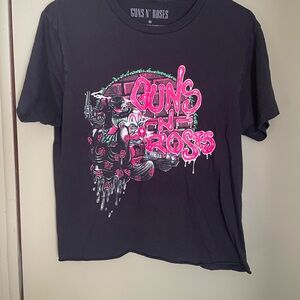 Guns N' Roses Black Graphic Crop Top